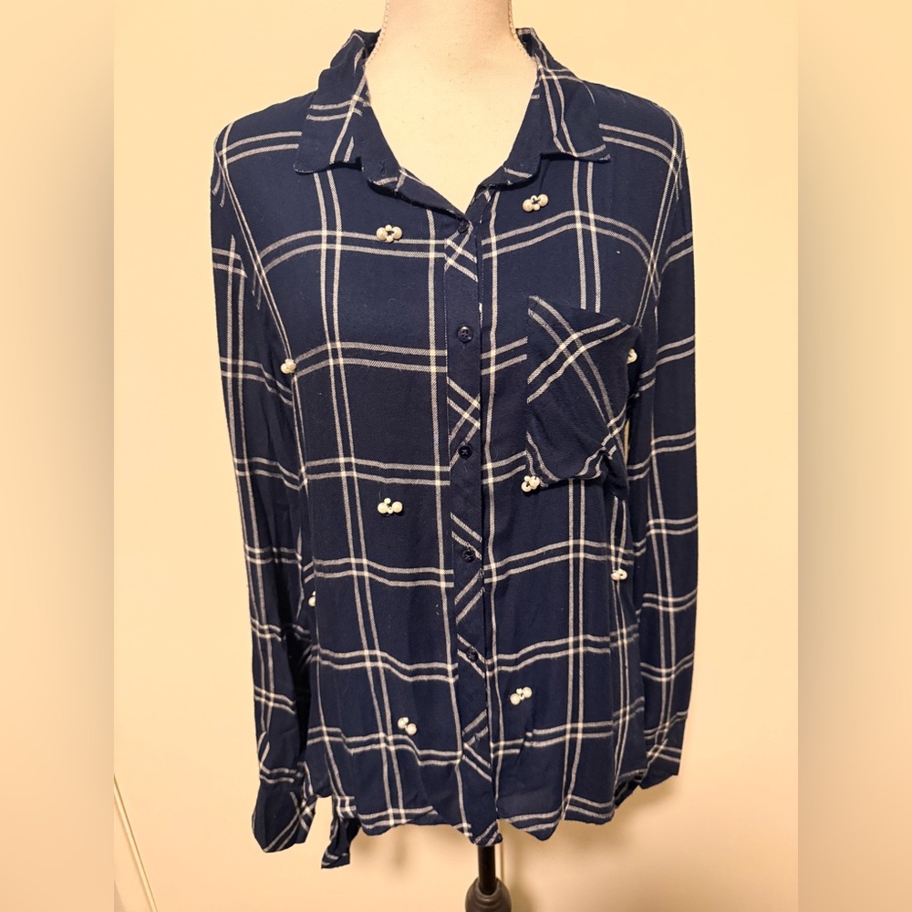 Harper blue plaid flannel with pearl embellishments Size L